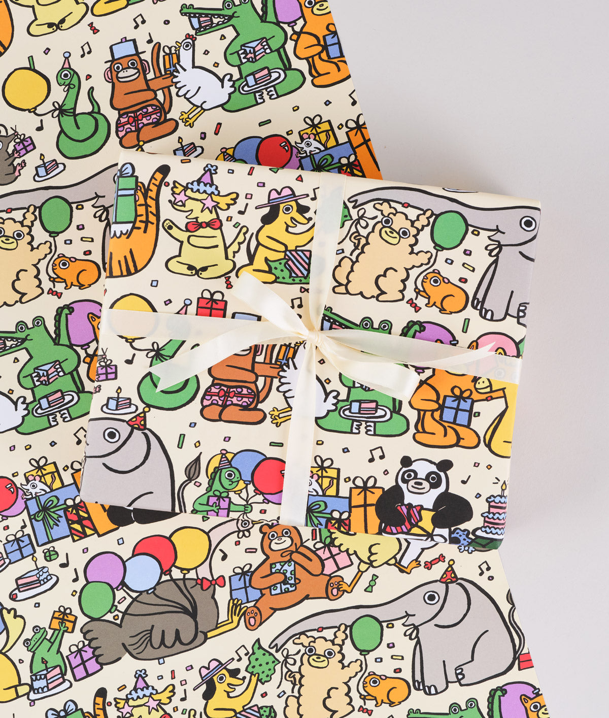 Pass the Parcel Kids Wrapping Paper