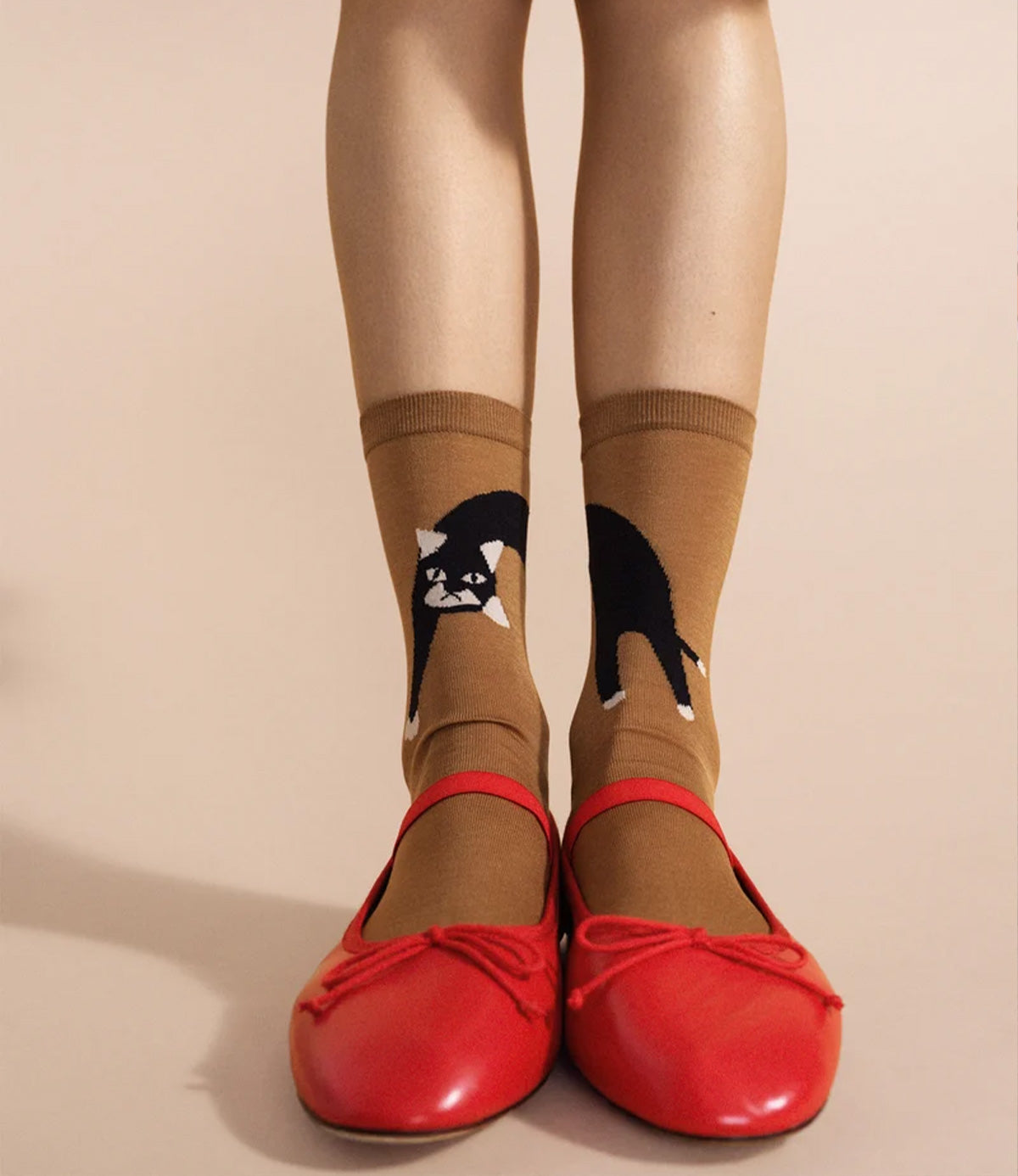 Hansel from Basel Pounce Crew Socks - Camel