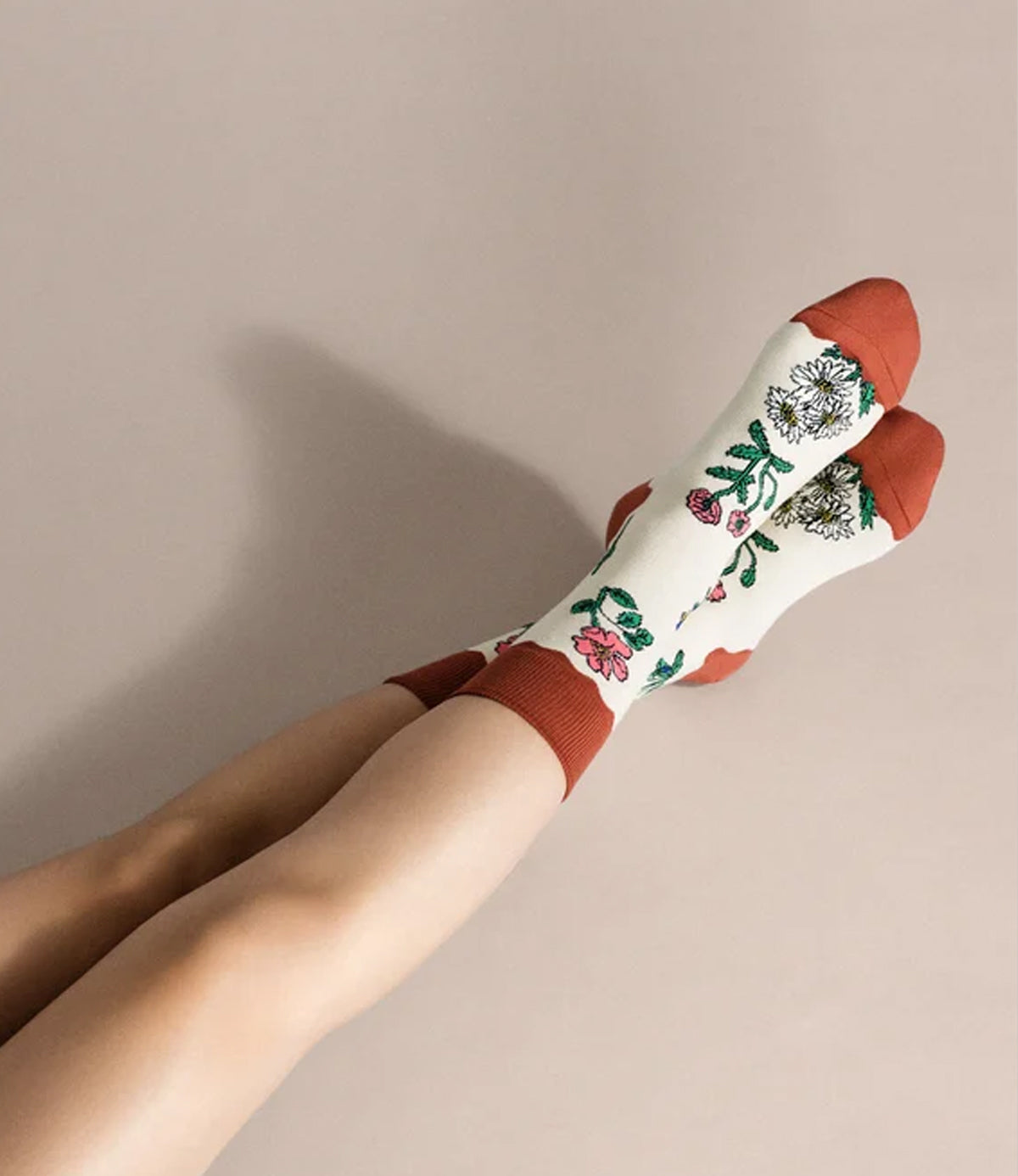 Hansel from Basel Retro Flower Crew Socks